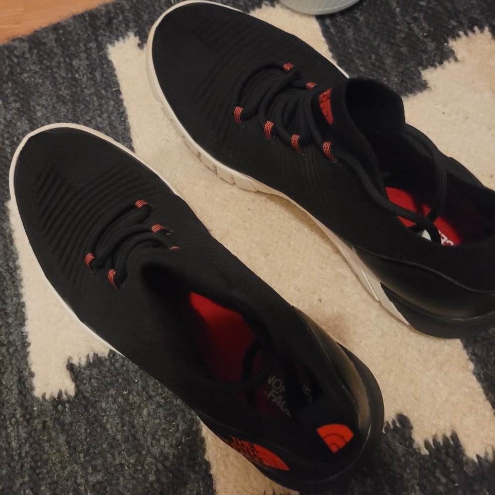 North Face Sneakers - Picture 5 of 5